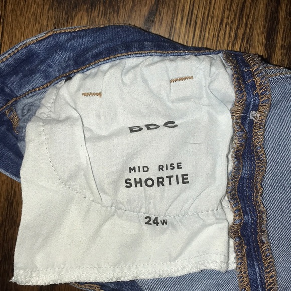 BDG jean shorts - Picture 4 of 4